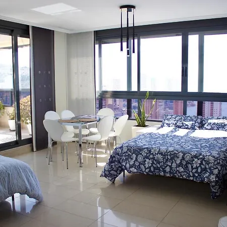 Luxury Gemelos 26 Апартаменты *